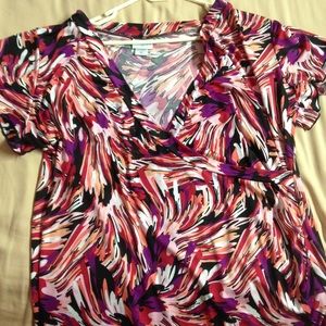Beautiful size 2X top. Jaclyn smith