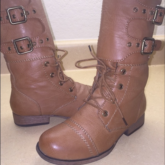 Combat leather  boots