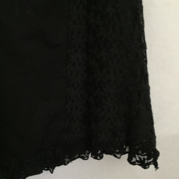 🖤 LINEN, LACE DRESS - Picture 3 of 4