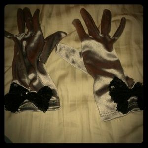 Cute novelty statement ankle gloves