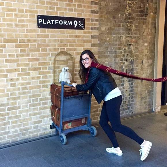 Meet your Posher, Danielle