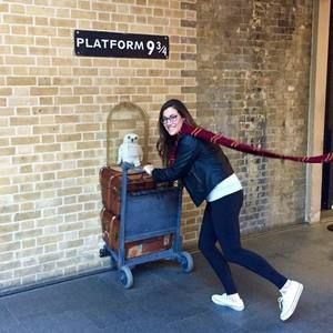 Meet your Posher, Danielle
