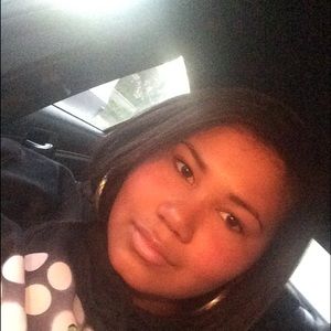 Meet your Posher, Ariana