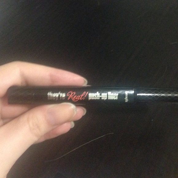 Benefit They're Real push up gel eyeliner