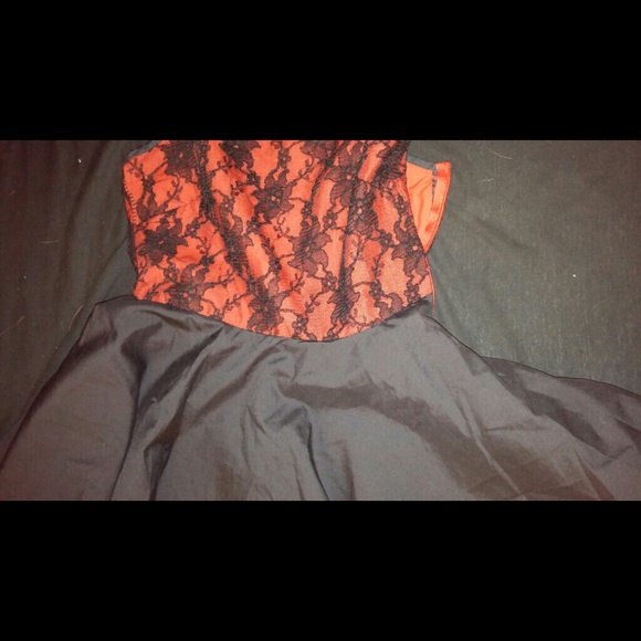 Black mini tutu dress - Picture 2 of 3