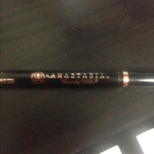 Anastasia Beverly Hills Brow Wiz in Ash Blonde