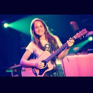 Meet your Posher, Ellie