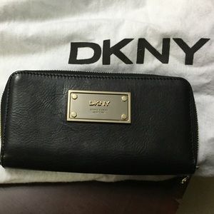 DNKY WALLET