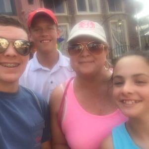 Meet your Posher, Pamela