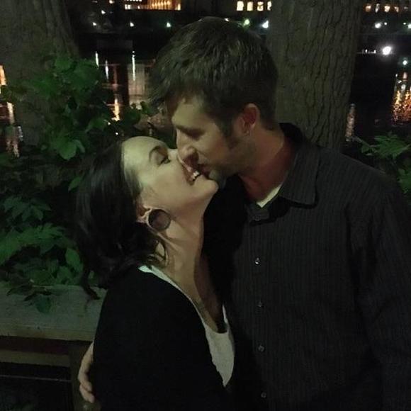 Meet your Posher, Kayla - Picture 1 of 1