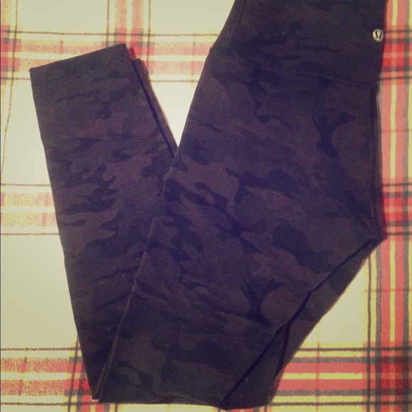 Lululemon savasana camo High Times pants