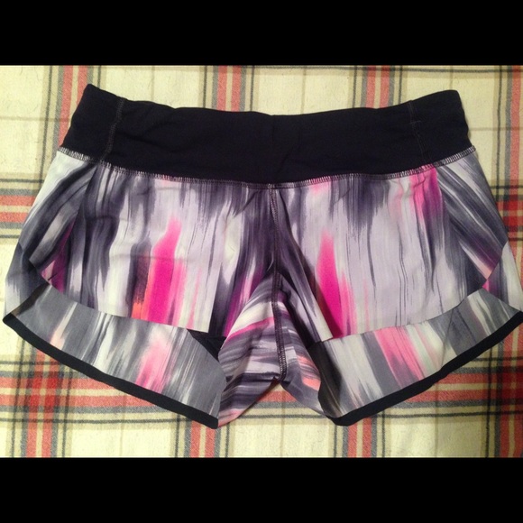 Lululemon mirage speed shorts