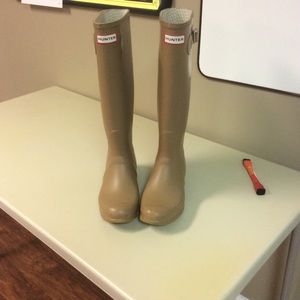 Tan Hunter Boots