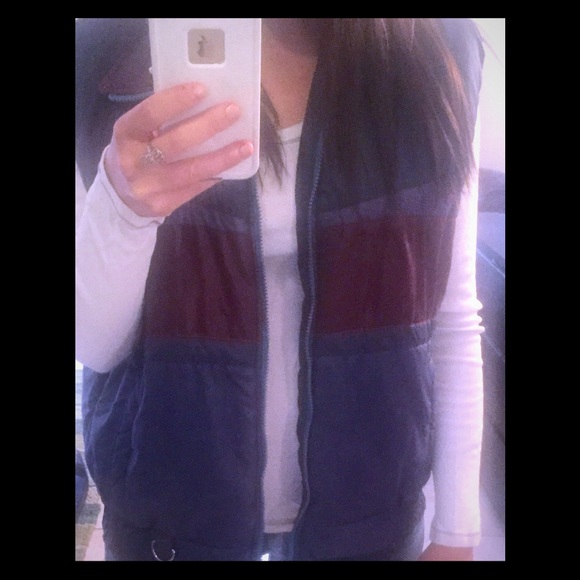 Winter vest puffy down vest vintage 70s snowdrift