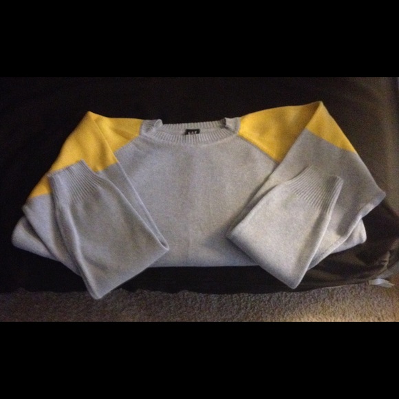 Gap Color block Sweater - Picture 3 of 3