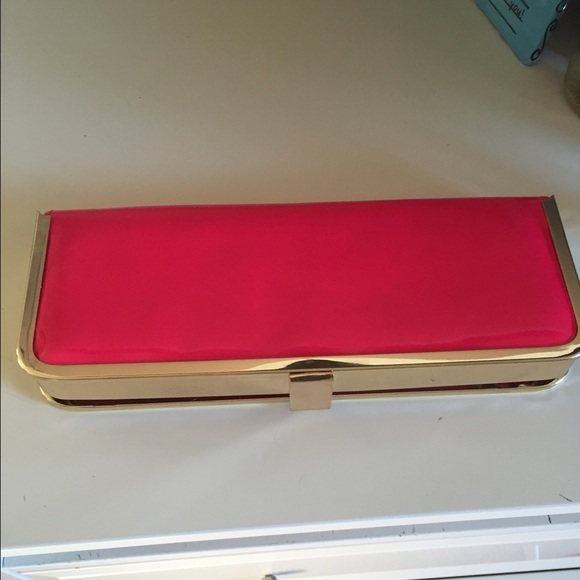 Hot pink/gold boutique clutch! - Picture 4 of 4