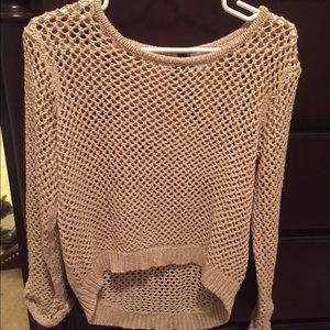 SIZE 4 DIVIDED- H&M TAN SWEATER Never worn/No tags