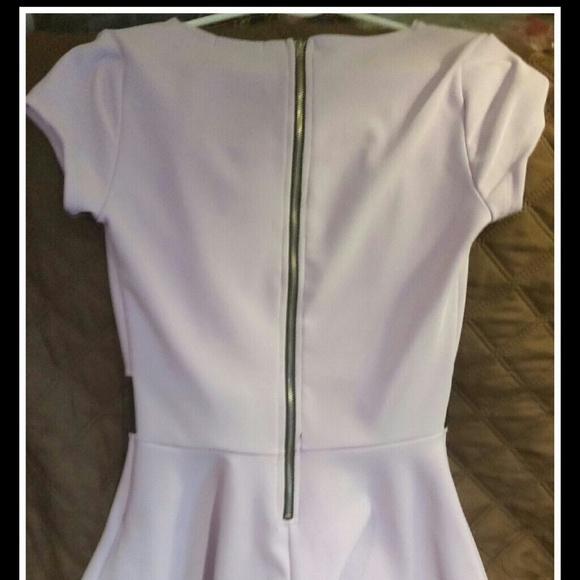 🎉"HOST PICK"🎉CHAROLETTE RUSSE LILAC TOP - Picture 2 of 4