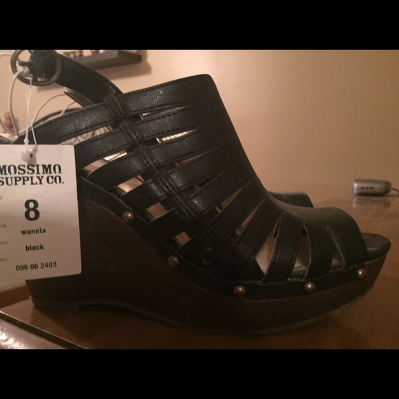 Mossimo brand wedges