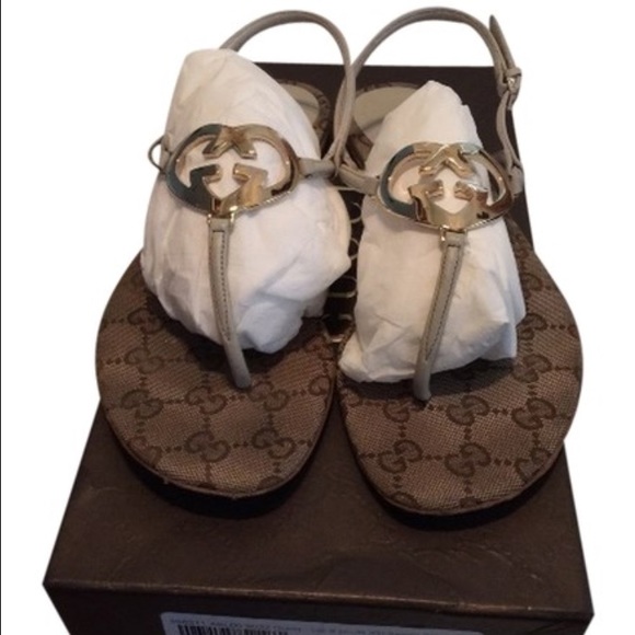 Gucci Gold Interlocking G Heart Logo Flat Sandal