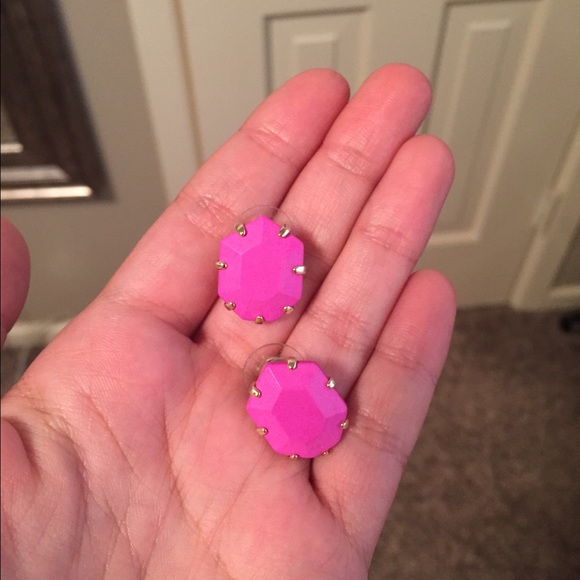 NEW Kendra Morgan Studs in Magenta