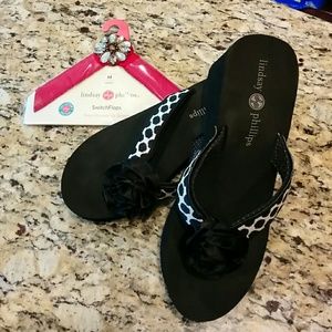 Flip-flops with interchangable straps!