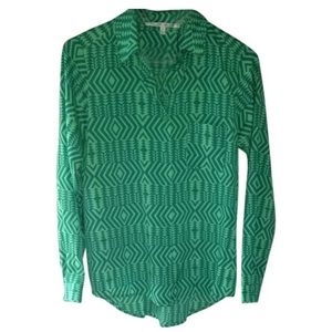 Green geometric blouse NWT