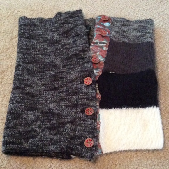 Nobis neck warmer
