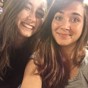 Meet your Posher, Lauren