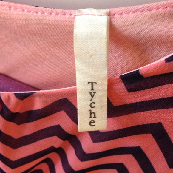 Navy and coral chevron dress - Picture 3 of 3