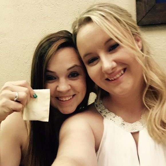 Meet your Posher, Cynthia