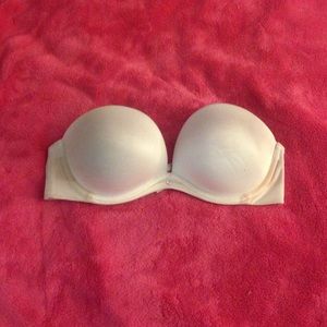 Victoria Secret white strapless bra 36C