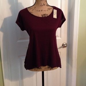 American Eagle size s short sleeve top.
