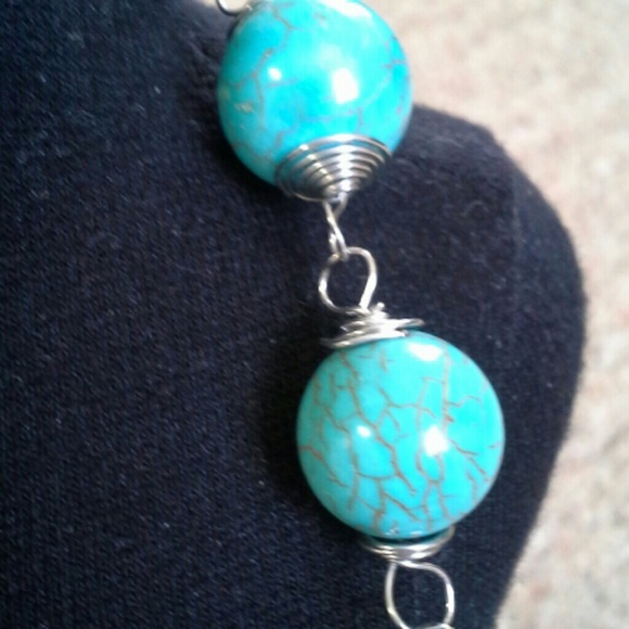 NEW Hand wire Turquoise necklace. - Picture 2 of 2