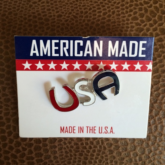 Pin - USA ( Red, White & Blue)