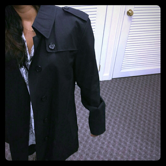 100% AUTHENTIC Burberry Black Trench Coat
