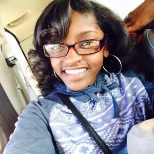 Meet your Posher, Cierra