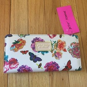 Betsy Johnson beautiful Wallet