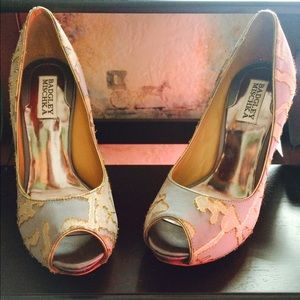 Badgley Mischka silver and gold Roxie heels