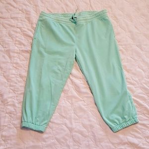 GAP capri sweat pants