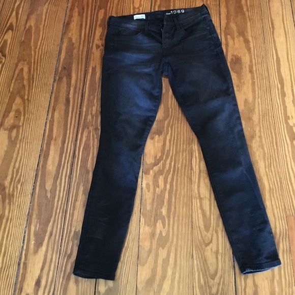 Gap skinny legging jean, black, size 27