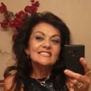 Meet your Posher, Theresa