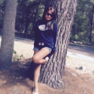 Meet your Posher, Naron