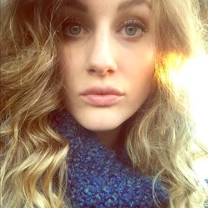 Meet your Posher, Rebecca