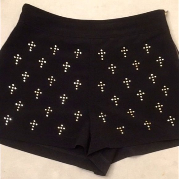 High waisted cross shorts