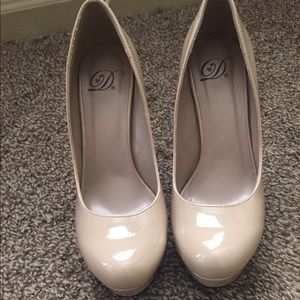 Nude 4in pumps  MK wedges. Brown Wedge Bundle