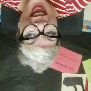 Meet your Posher, Beth