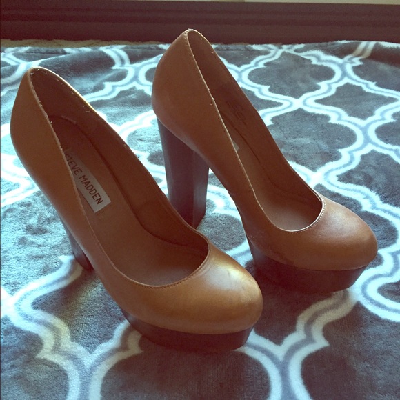 Camel color Steve Madden Platforms