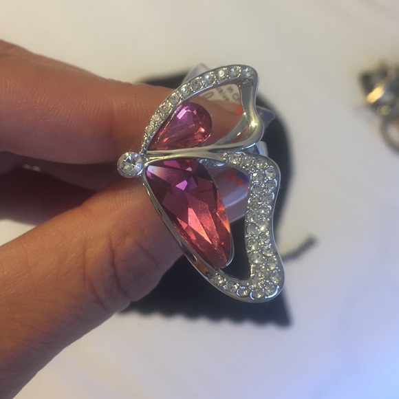 Gorgeous Butterfly ring