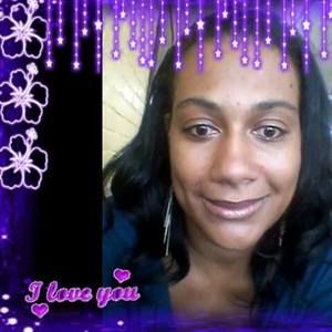 Meet your Posher, Roxanna